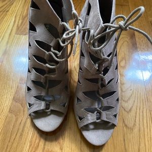 Chinese Laundry Z-Lady Day Size 11